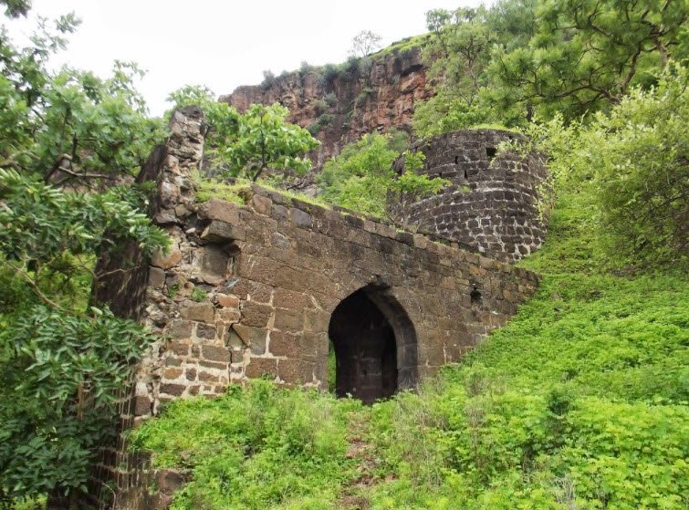 Kanhera Fort, Nashik, Maharashtra - Vushii.com